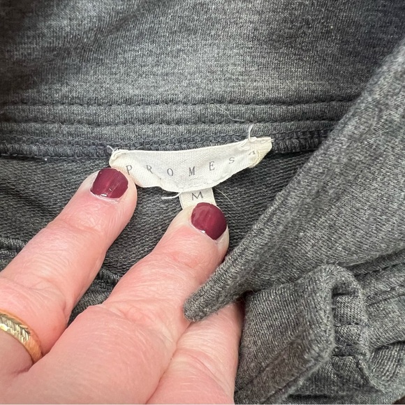 Promesa button neck sweatshirt SZ MED - Picture 3 of 4
